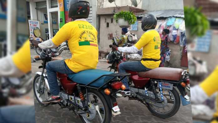 Moto-taxi